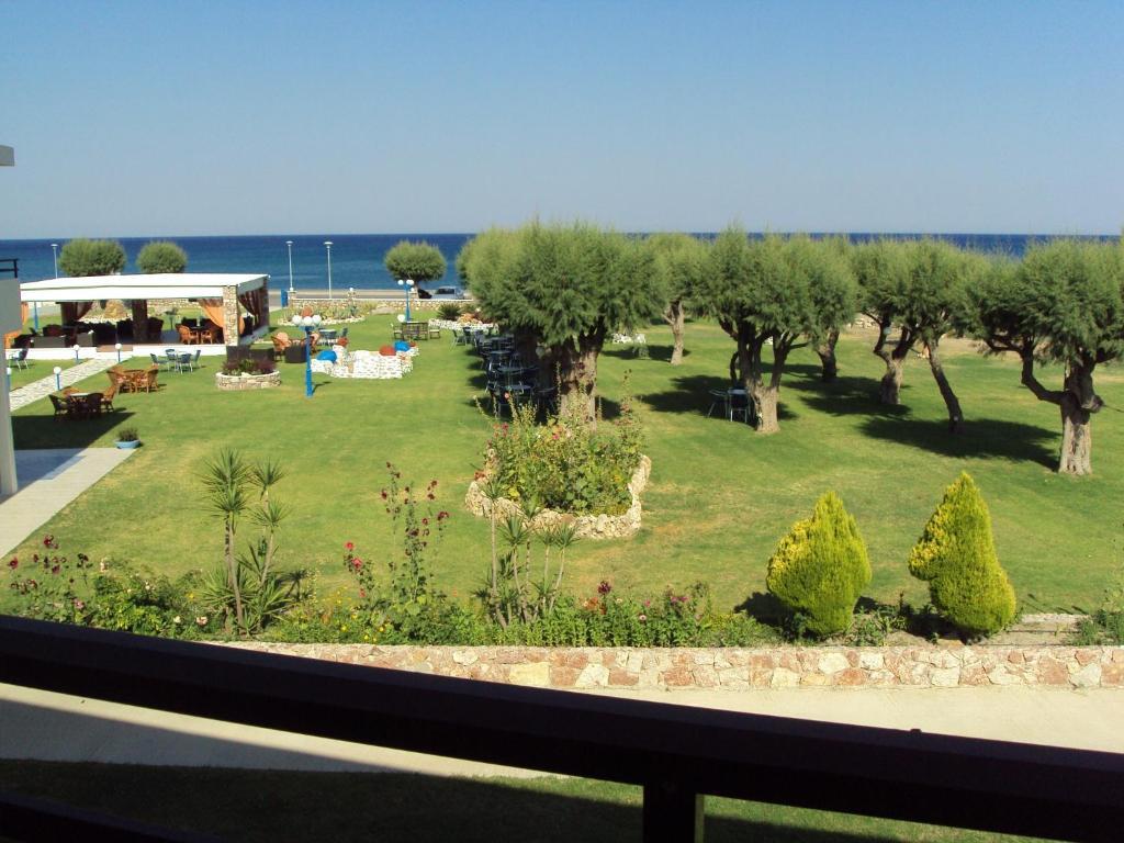 Al Mare Apartments Afántou Exterior foto